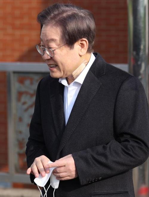 管家婆期期四肖四码中特管家和李在明选定总理人选与李在明选总统